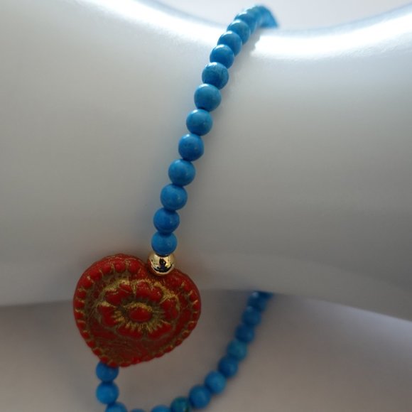 (NWT) Genuine Turquoise & Czech Heart Glass Bead Bracelet (One bracelet) - Picture 5 of 9